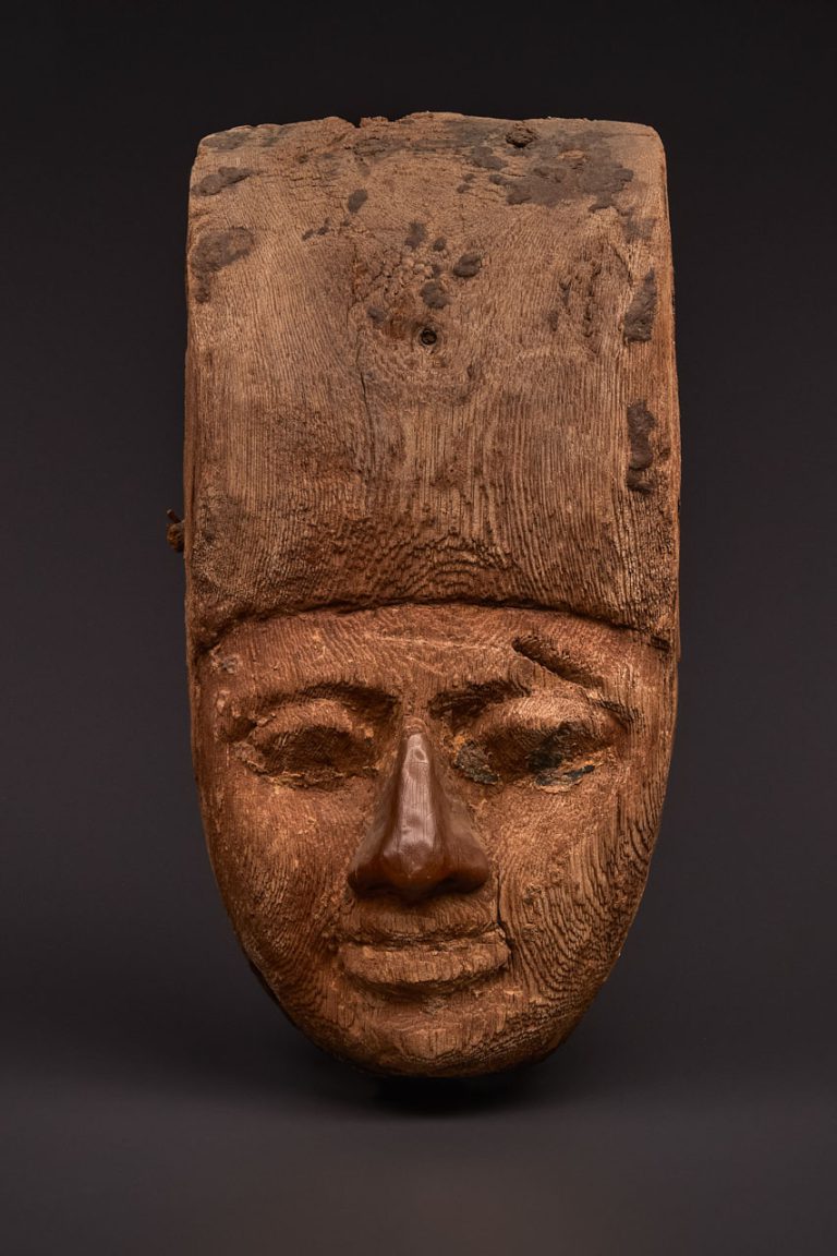 04_egyptian-period_wooden-mummys-face_lz103_1855_100_sep-13-2022_y2160
