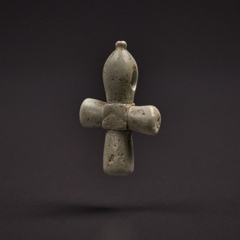 86_byzantine-period_stone-cross_91-_153_nov-29-2022_y2160